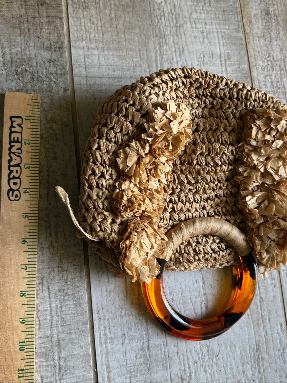Cyprus style crochet raffia bucket bag with faux tortoiseshell handles - Picture 6 of 6